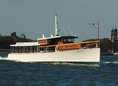 The handsome Yacht Manhattan- On the Hudson