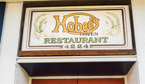 Hobee's Palo Alto has been on the scene since 1976.