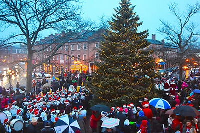 newburyport santa parade events lighting tree