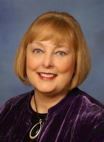 Gallery Image Linda_Head_Shot.jpg