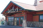Gallery Image grizzlys-grill-saloon-t.jpg