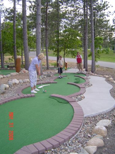 Wildwedge Golf, Mini Golf, Maze, RV Park