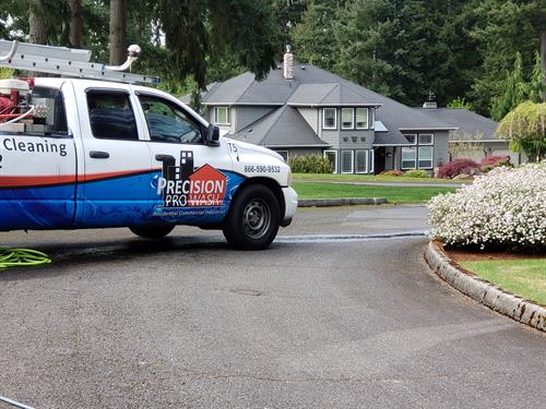 Roof & Exterior Cleaning University Place Fircrest Tacoma Steilacoom