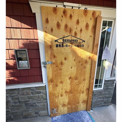 Gallery Image compromiseddoorway.jpg