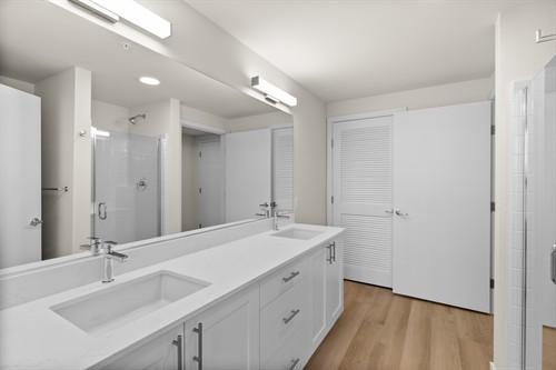 Gallery Image DSC04381.jpg