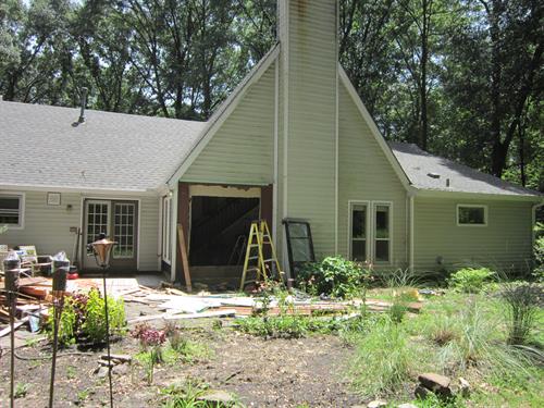 New custom windows installed by Lucius Complete Home — bringing light, energy savings, and lasting Memphis-made craftsmanship to this Bartlett home.