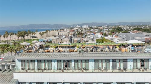 Gallery Image 300-3.jpg_love(2).jpeg