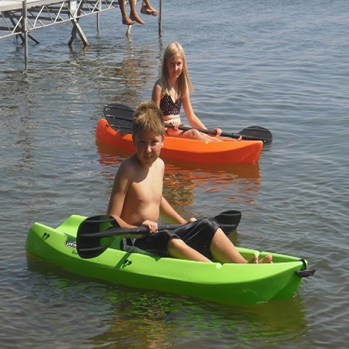 Gallery Image Kayak_kids.500pxl.jpg