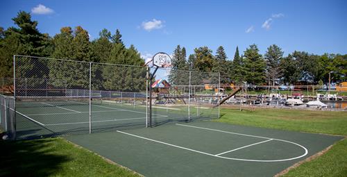 Enjoy yourself at our tennis court, basketball court, playground, volleyball, and horseshoe pits.