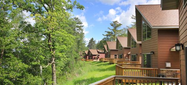 Lake View Cabins - Front View