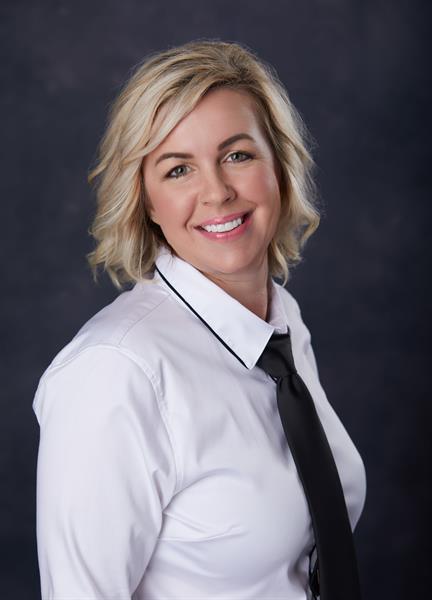 April Clarine: Broker Associate - Hackensack