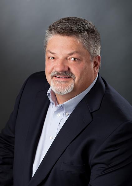 Kevin Merten: Agent - Longville