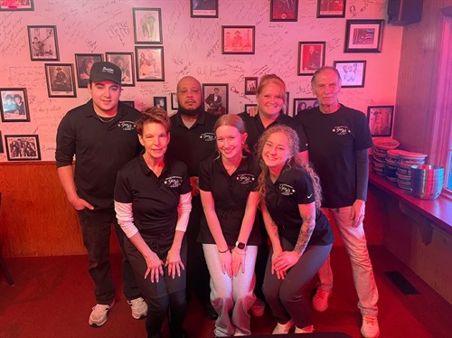 Gallery Image GeJos_Staff.jpg