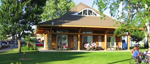 Gallery Image Clubhouse_1.jpg
