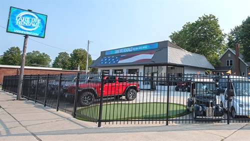 Gallery Image LakeLife_SophiacLocation.jpg