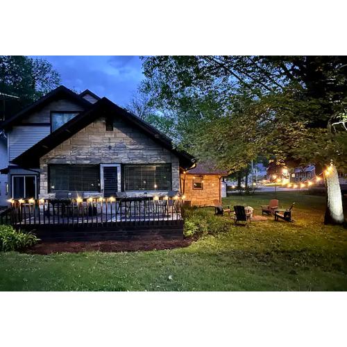 Gallery Image Stone_House_500x500_padded.jpg