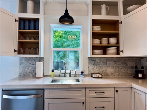 Full stocked kitchen