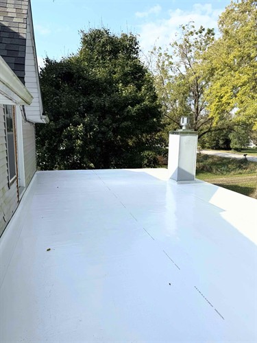 Gallery Image Commercial_Roofer3.jpg