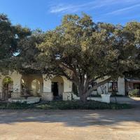 Large Estate Sale - Hillsboro Texas