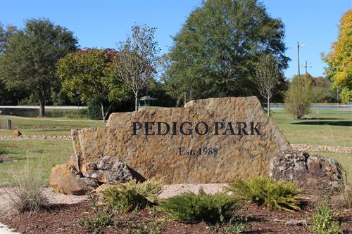 City of Livingston Pedigo Park Rock Sign