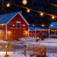 Holiday Music in the Tillerman Barn