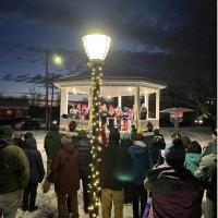 BES 6th Grade Festive Season Concert on the Green