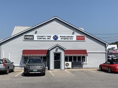 Gallery Image building_with_new_sign_2019.jpg