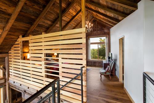 Slatted wooden wall in the Addison Barn Guesthouse