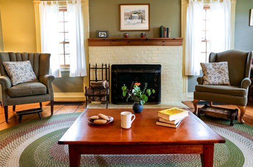 Gallery Image BlueberryHillInn_(3_of_93)_(1).JPG