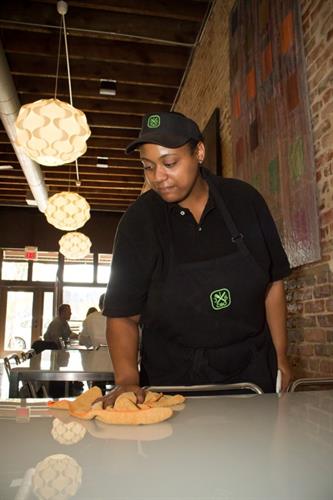 Gallery Image lakeisah.jpg