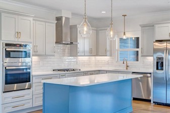 Design To A 'T', LLC
