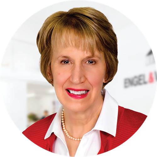 Nancy Barth: Engel & Völkers Real Estate Advisor