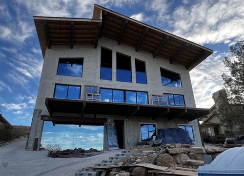 Gallery Image IMG_6086.jpg