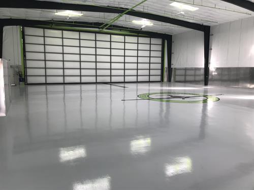 Smoke Epoxy Urethane Hangar Floor SGU