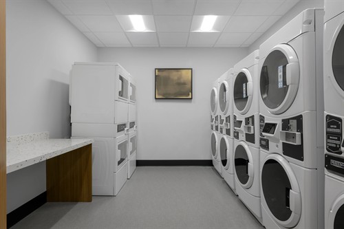 Gallery Image RI_SGUWR_Laundry-01.jpg