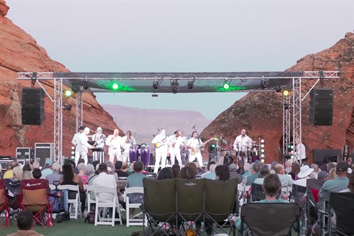 Gallery Image Serpentine_Fire-Tribute_to_Earth_Wind_and_Fire_2026-11.jpg