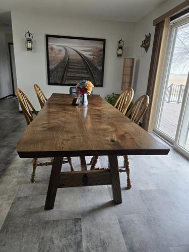 Table created by customer from hardwood bought at Kneifl Tymber. Table created by customer from hardwood bought at Kneifl Tymber.