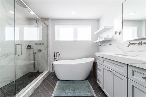 Gallery Image Houzz_Modern_Kitchen_and_Bathroom_6.jpg