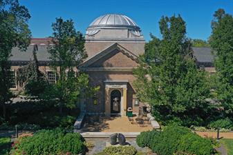 Lake Forest Library