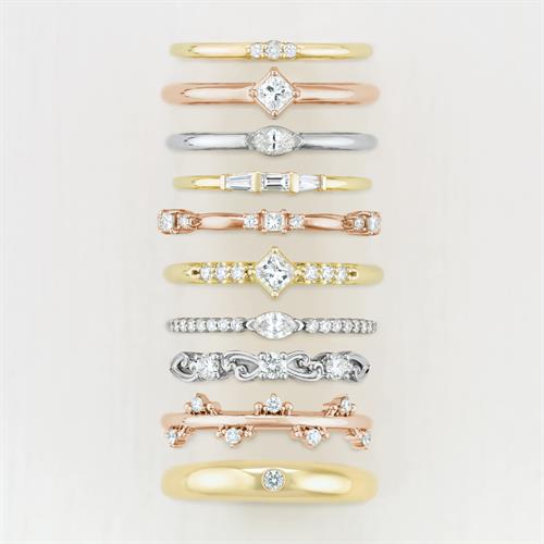 Diamond rings perfect for stacking.  We provide you choice and offer both natural and lab-grown diamonds, 