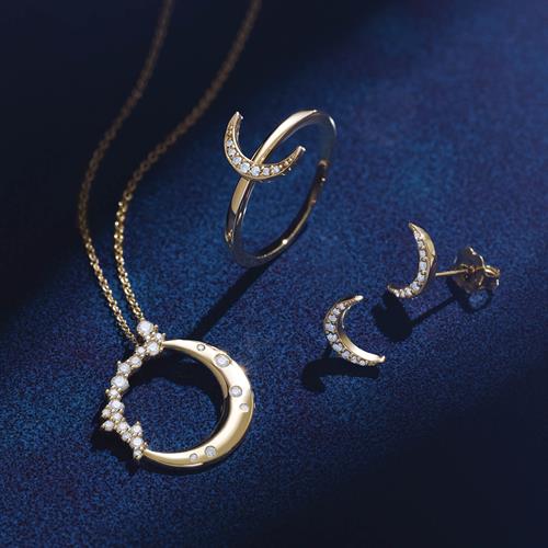 Do you love celestial jewelry?  Channel the power of the moon and the stars with our celestial gold and diamond pieces that you will love. 