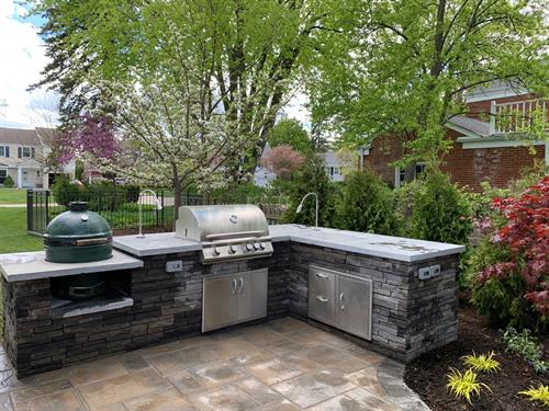 Outdoor Kitchen Island