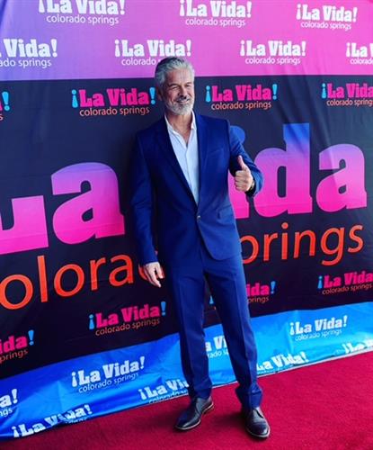 Alejandro de Hoyos, "The Latino James Bond", La Vida 2021!