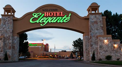 Welcome to Hotel Elegante Welcome to Hotel Elegante