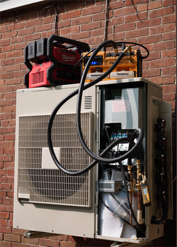 Heat pump line set and outdoor unit installation by Armus Mechanical