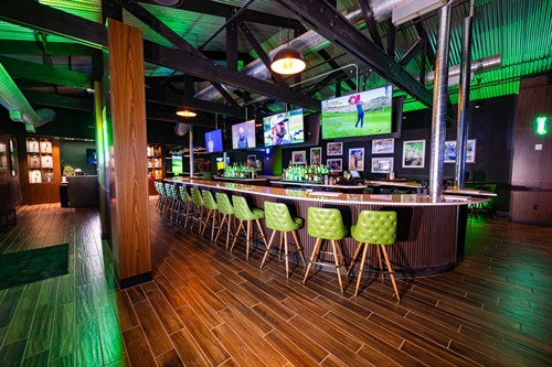 Gallery Image Par_T_Barn_Bar.jpg