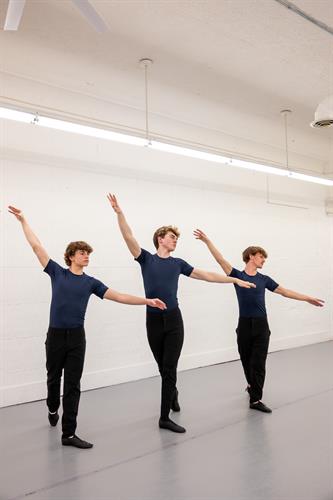 Gallery Image IMG_7870.jpg