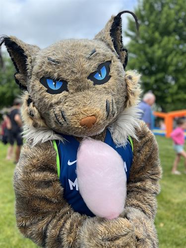 Gallery Image 6-25-22-1.JPG