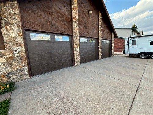 Gallery Image Mocha_Brown_Flush.jpg