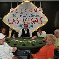 Gallery Image Seniors_Vegas_Sign.jpg